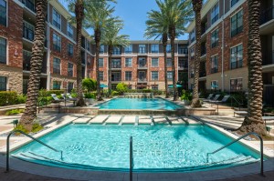 Apartments for Rent in Houston, TX - Full Pool, Patio & Building Exterior View   