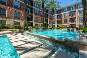Apartments for Rent in Houston, TX - Pools with Tanning Shelves (2) 