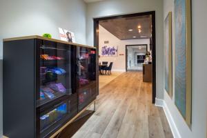 Apartments for Rent in Houston, Texas - Clubhouse Vending Machines